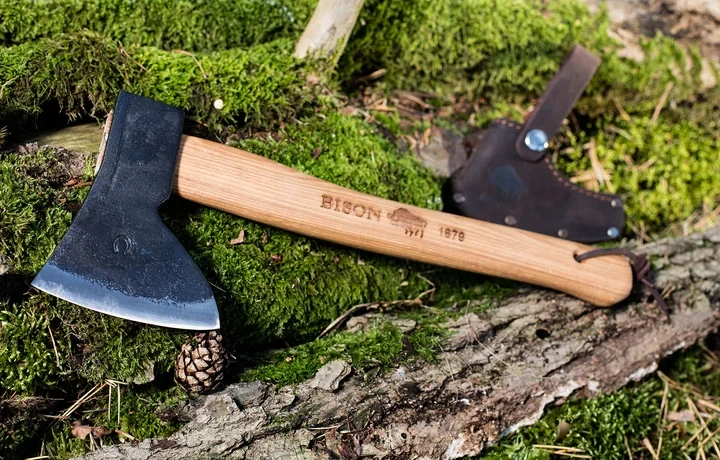 Poľovnícka sekerka Bison 1879 500g